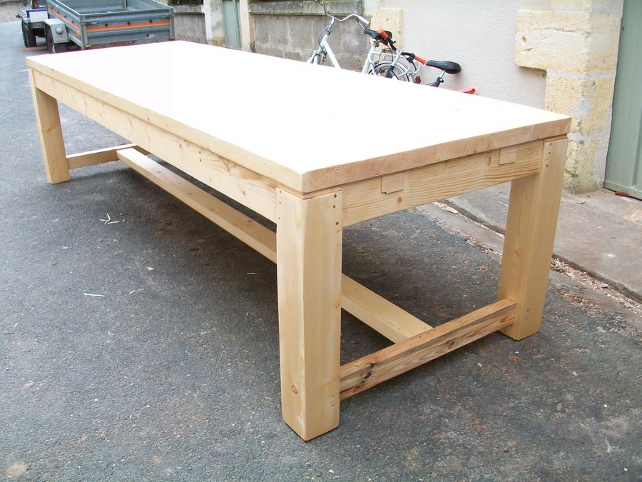 table de ferme contemporaine